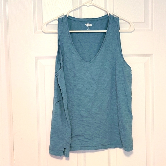 Old Navy Everywear Tank - Picture 1 of 3